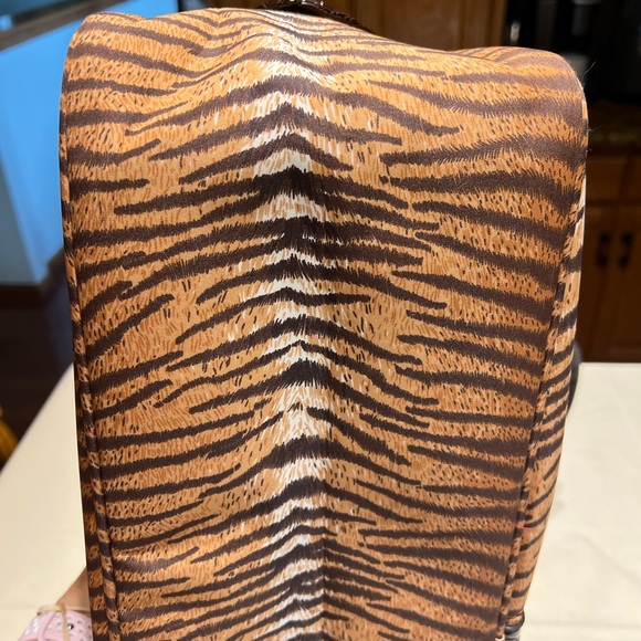 TRAVELON BAG - Picture 3 of 11